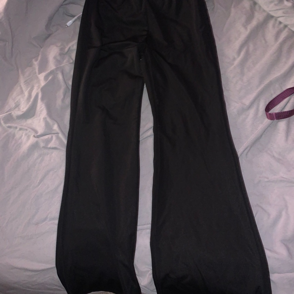 Elegant Black Wide-Leg Trousers